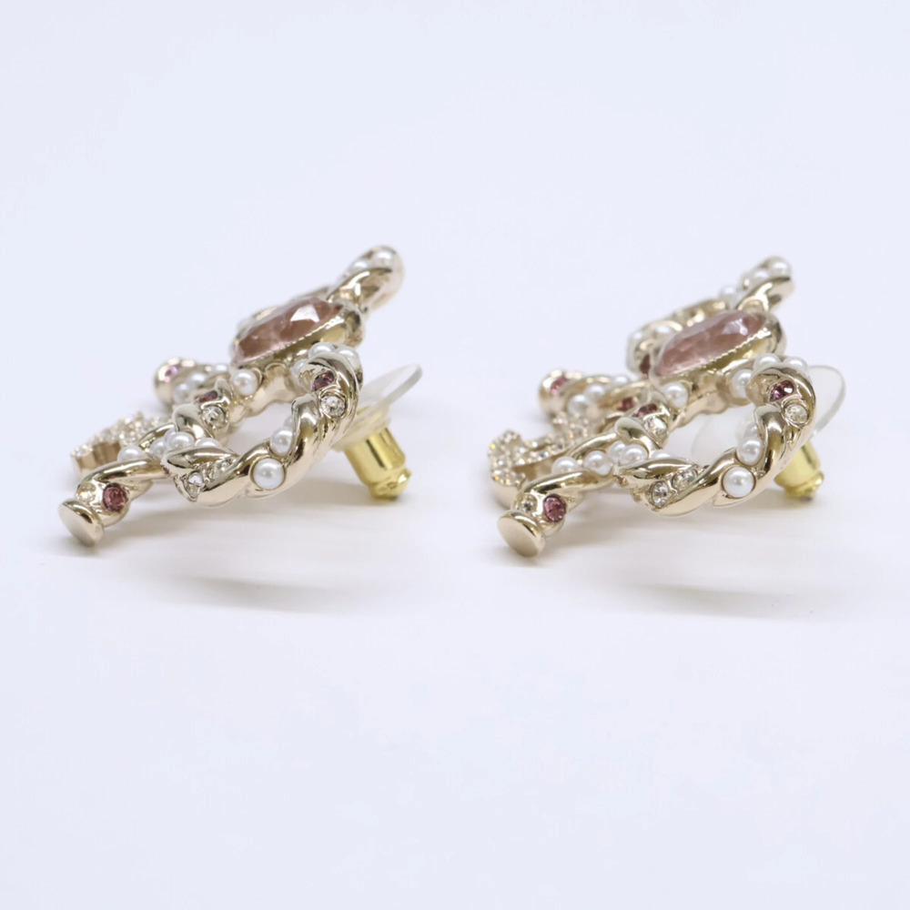 CHANEL Authentic Gold Logo Earrings - Picture 3 of 7